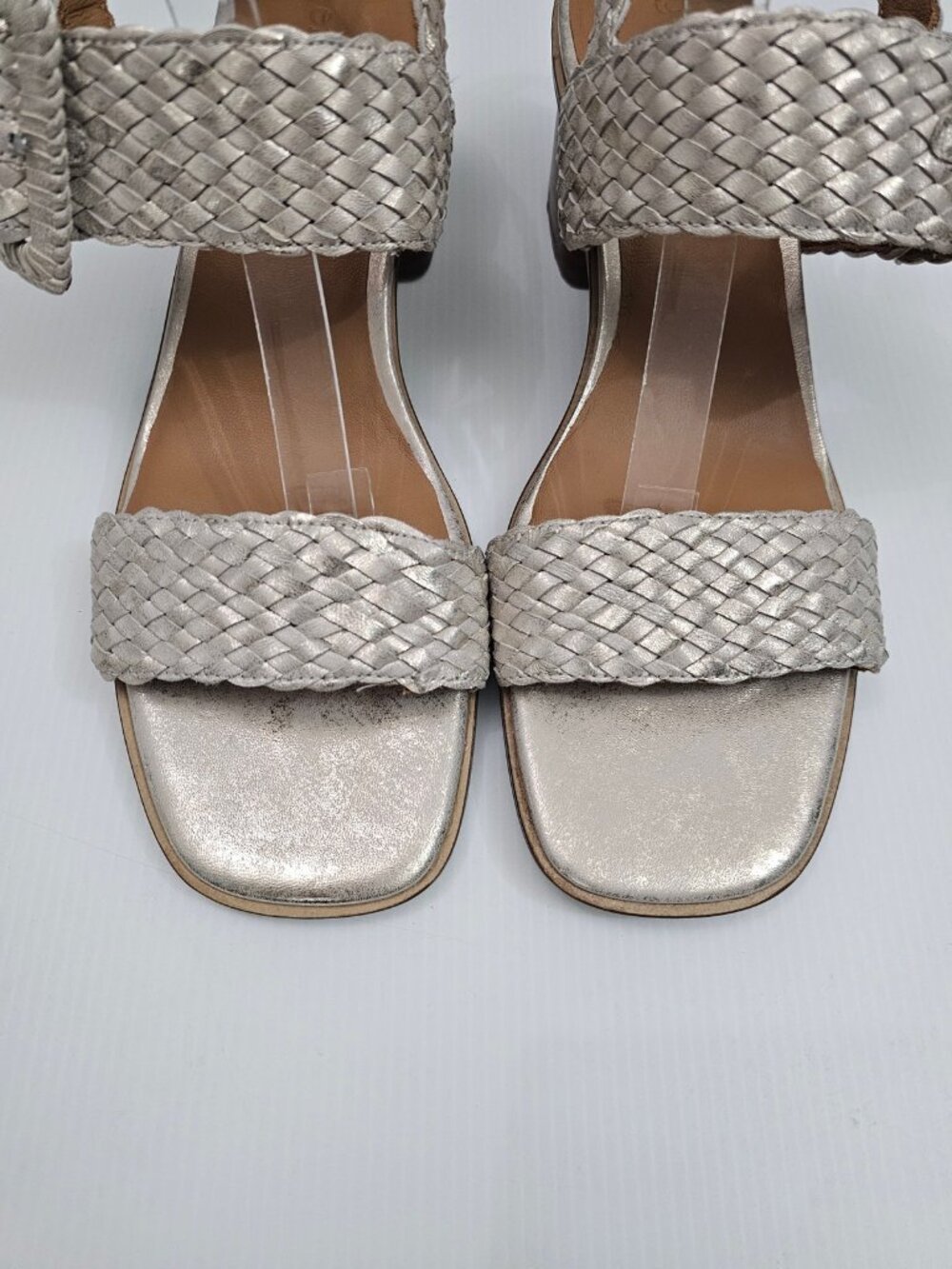 Gentle Souls Madelyn Woven Sandal Ice Metallic Leather Block Heel Womens 11 NEW - Picture 5 of 15